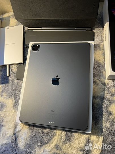 iPad Pro 12.9 2021 M1 1TB SIM+Keyboard+Pencil 2