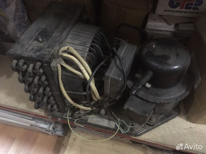 Холодильный агрегат компрессор Ввр-1000