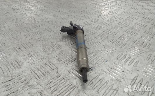 Форсунка дизельная citroen C-crosser (ZML08AL04)