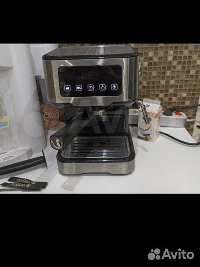 Кофемашина рожковая