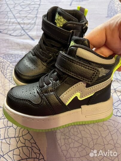 Кроссовки для мальчика