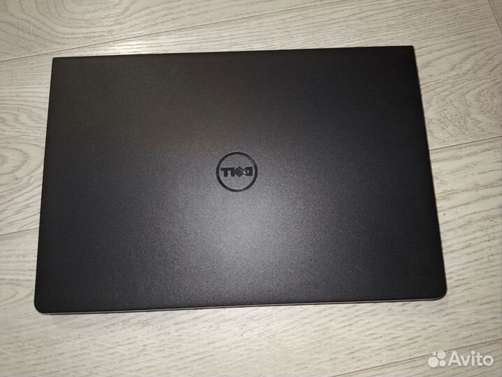 Ноутбук 15.6 Dell Inspiron Core i3/SSD/8gb RAM