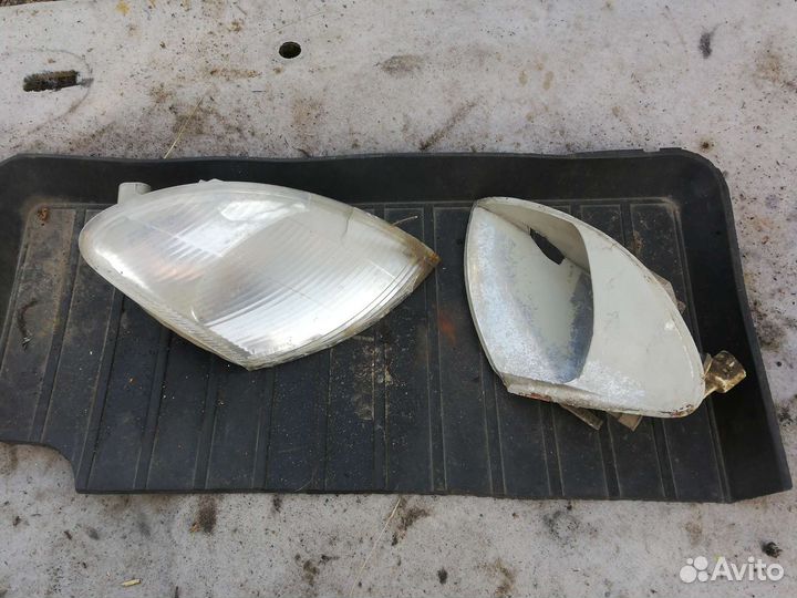 Указатель поворота Рено Меган 1