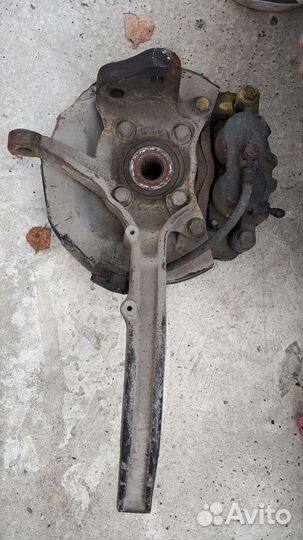 Ступица Mitsubishi diamante f31a