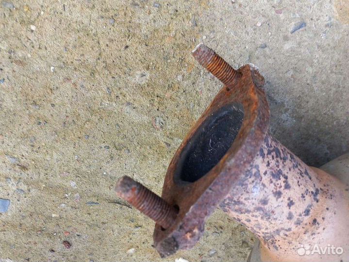 Средняя часть глушителя Киа Рио 2 jb