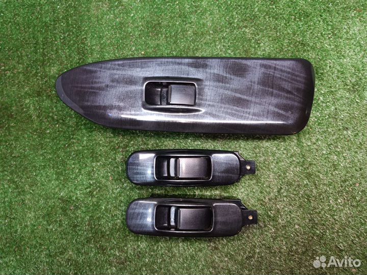 Кнопки стеклоподъёмников Mitsubishi lancer 9