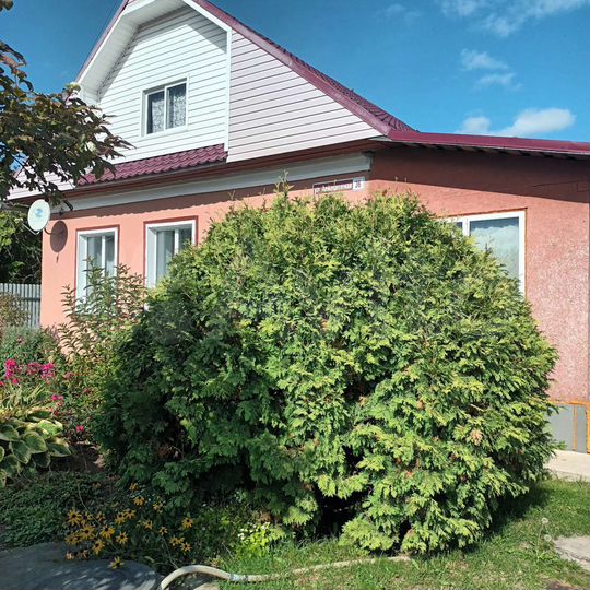 Дом 72,6 м² на участке 6 сот.