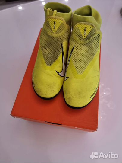 Футзалки nike phantom