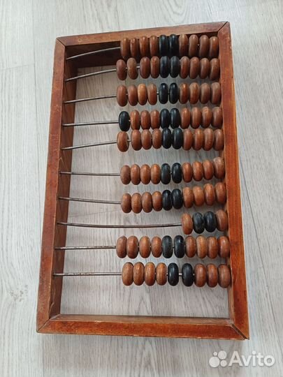 Счеты деревянные старые