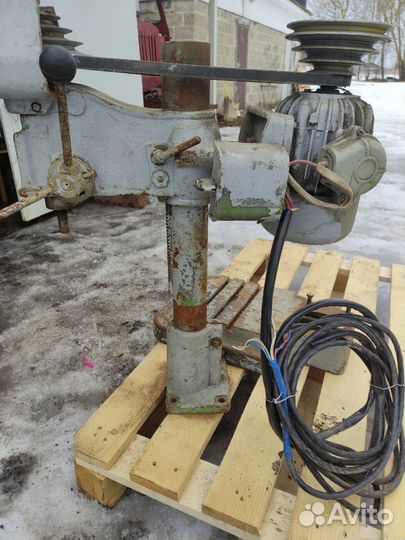 Сверлильный станок komunaras