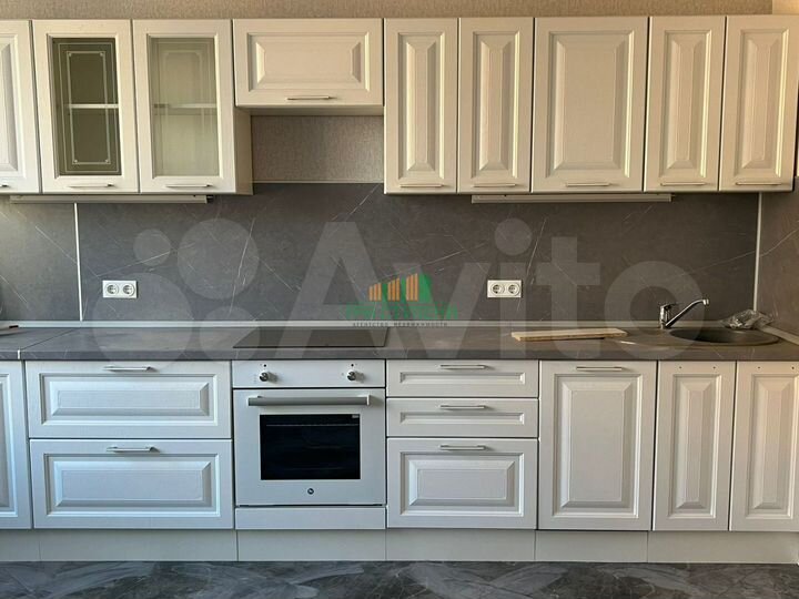 2-к. квартира, 54 м², 11/17 эт.