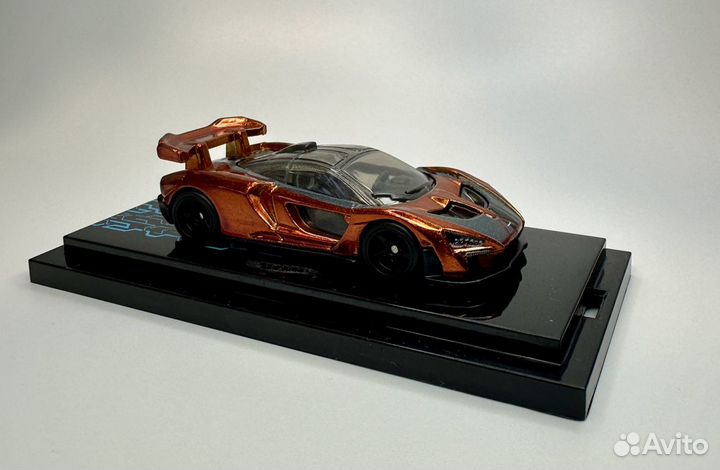 Hot Wheels McLaren Senna Rift Rally Collectors