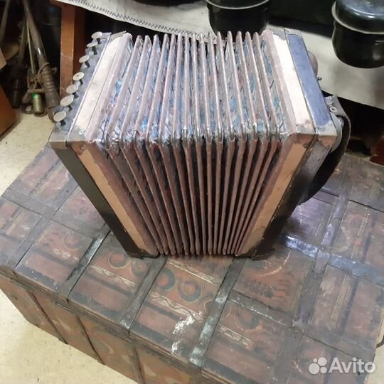 Гармошка старинная