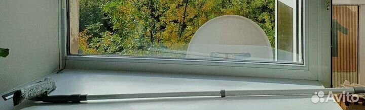 Щетка для мытья стекол, окон