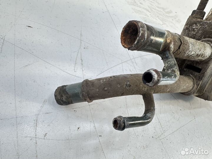 Hyundai sonata ef G4GC Корпус Термостата