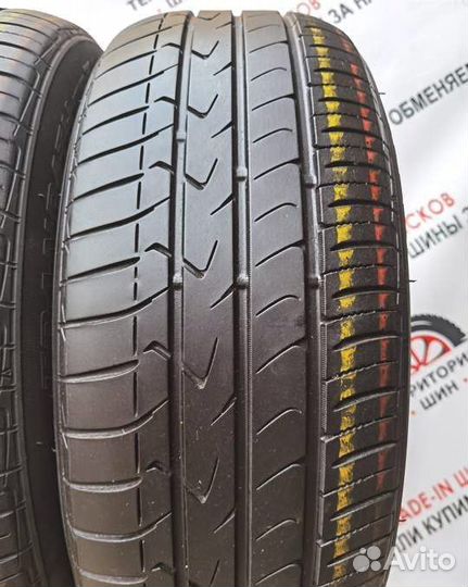 Toyo Tranpath MPZ 215/60 R17 96H