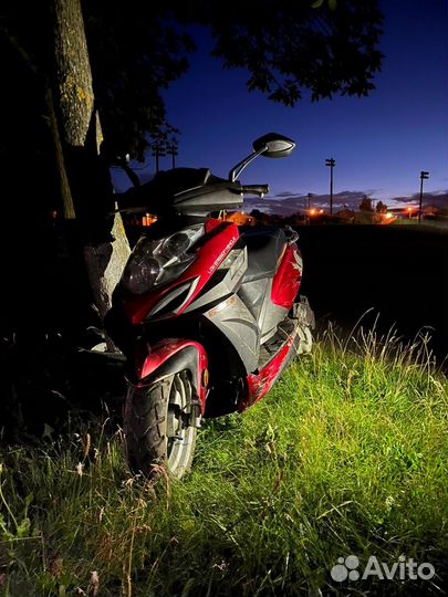 Скутер racer 150cc