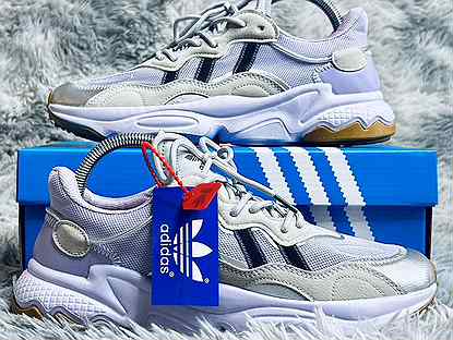 Кроссовки Adidas Ozweego