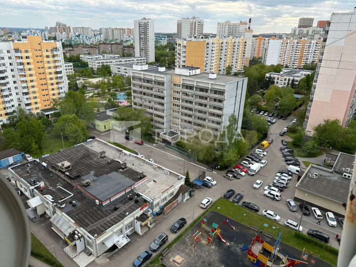 3-к. квартира, 73,8 м², 16/17 эт.