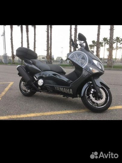 Yamaha tmax