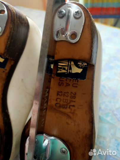 Фигурные коньки wifa (EU 28LL) (оригинал)