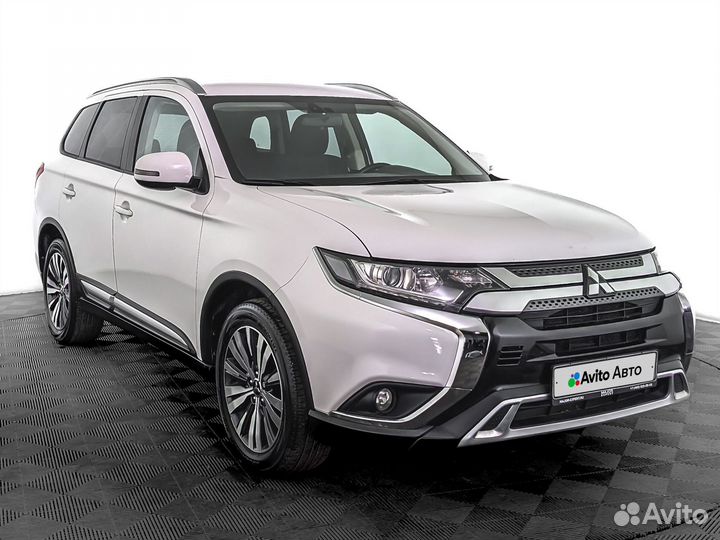 Mitsubishi Outlander 2.0 CVT, 2019, 82 059 км