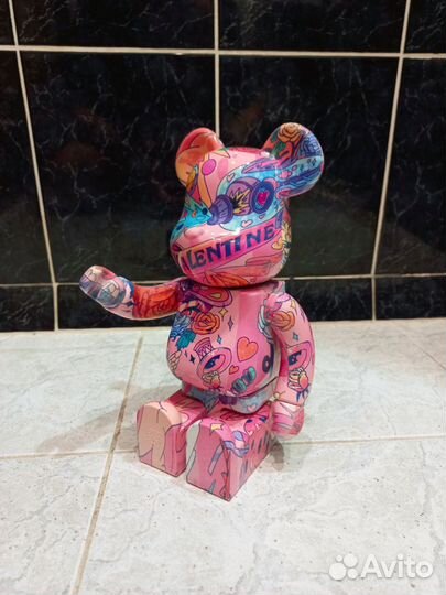 Игрушка bearbrick love
