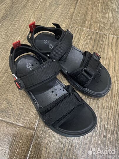 Сандалии 35р