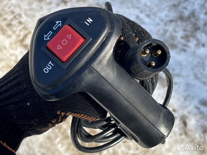 Пульт управления лебедкой