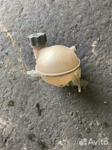 Peugeot 308 расширительный бачок 1323AH 2007-2015