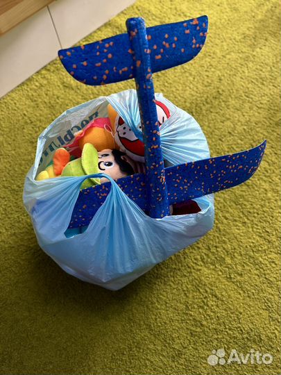 Большой пакет игрушек