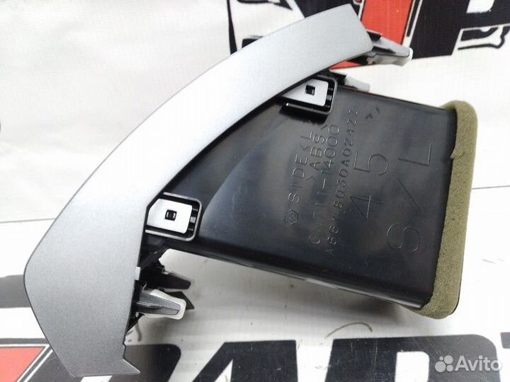 Дефлектор в торпедо Mitsubishi Outlander XL