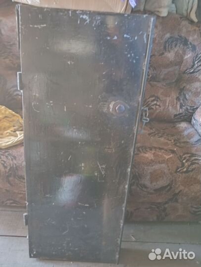 Оружейный сейф