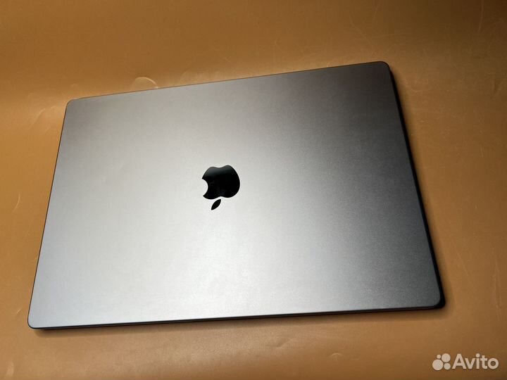 MacBook Pro 16 M1/32/1Tb гарантия