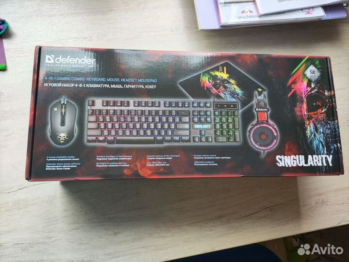 Клавиатура+мышь+коврик+гарнитура