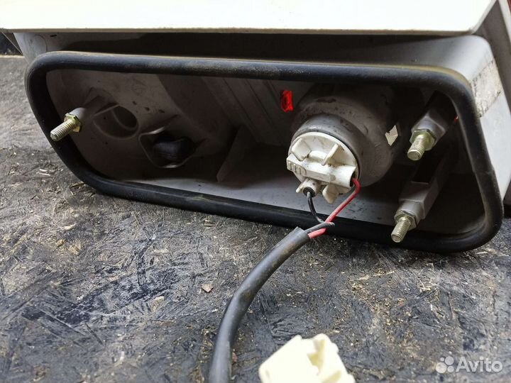 Фонарь задний внутренний левый Lifan Breez