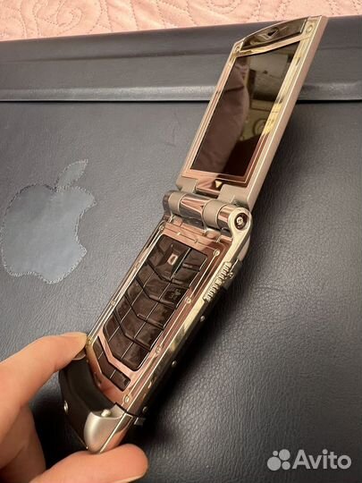 Vertu Constellation Ayxta