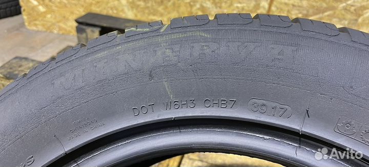 Minerva Emi Zero 4S 215/55 R16