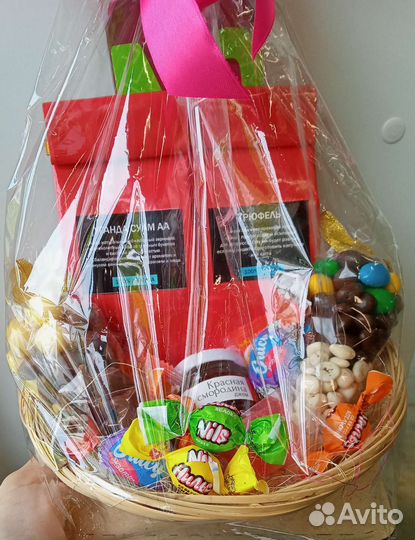 Подарочный набор с кофем и сладости