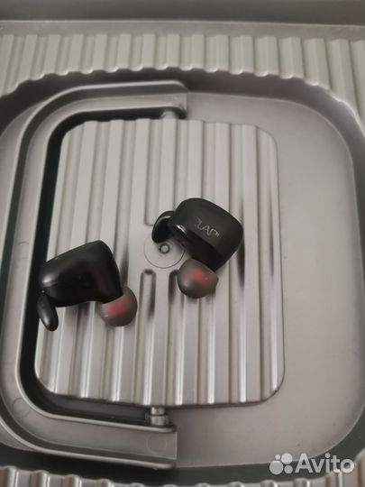 Беспроводные наушники elari nanopods