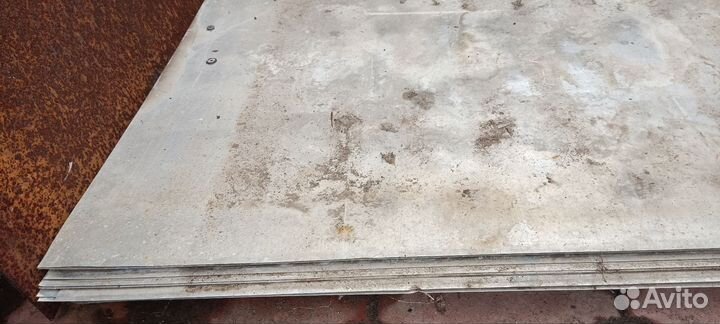 Куски труб 530 х 9 мм, алюминий 1300х3000 0,5 мм