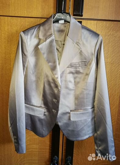 Женская одежда 46-48