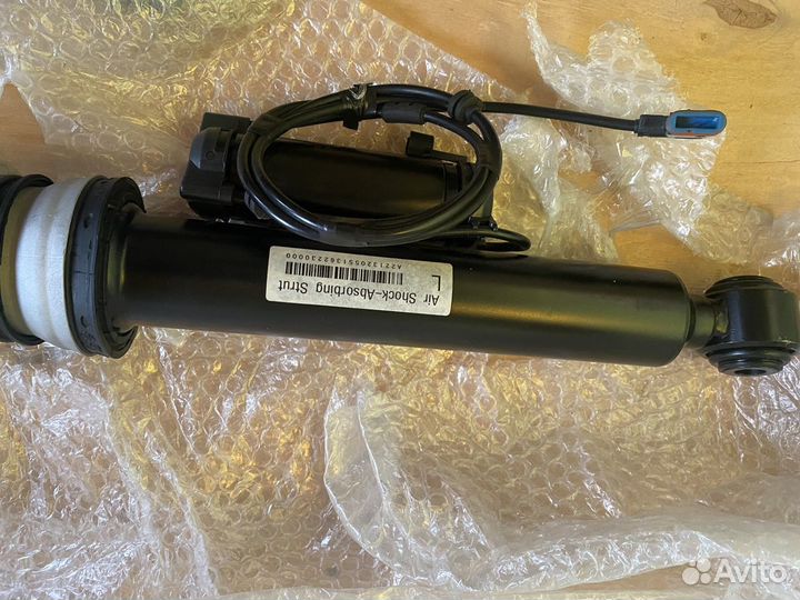 Задний амортизатор A2213205513 мерседес W221