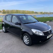 Renault Sandero 1.6 MT, 2014, 155 848 км, с пробегом, цена 665 000 руб.