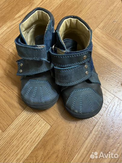 Продам обувь демисезонную и зимнюю