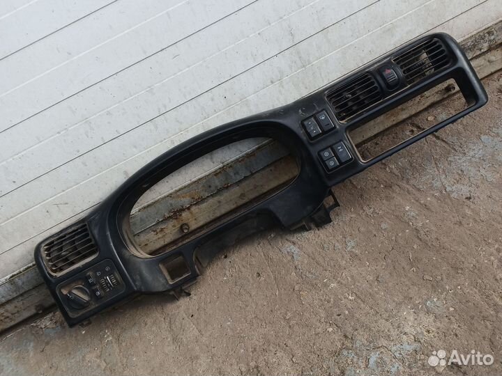 Накладка панели приборов Opel Frontera B
