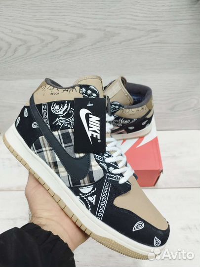 Кроссовки nike travis scott sb dunk mid зимние