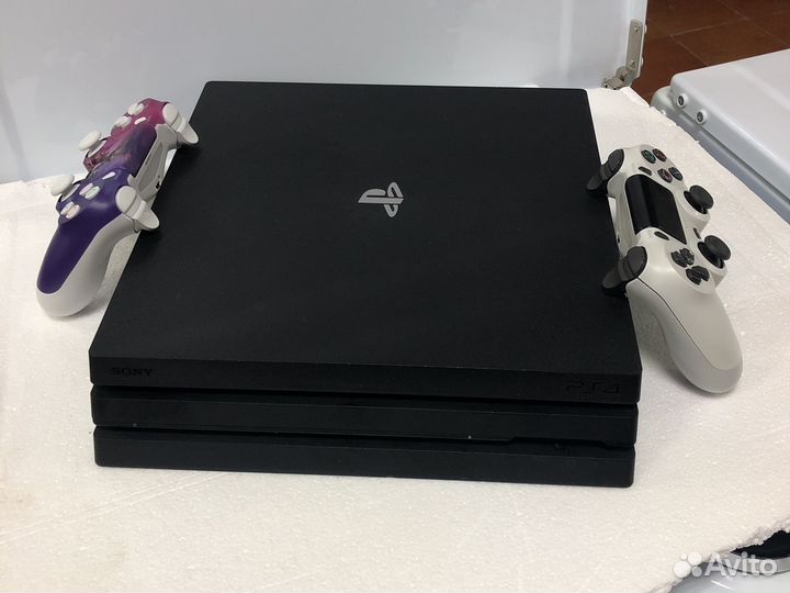 Sony PS4 PRO 1тб
