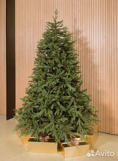 Елка искусственная