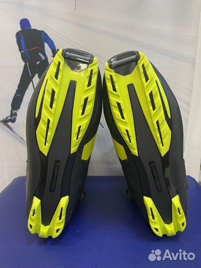 Лыжные ботинки fischer